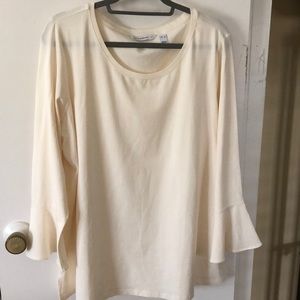 Isaac Mizrahi live! cream top with ruffle sleeve